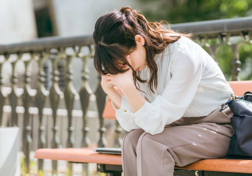 めまいは体のSOS? 季節の変わり目に起こるめまいについて